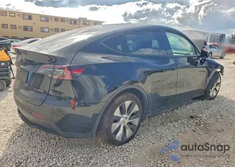 2022 Tesla Model Y from USA, damaged, VIN 7SAYGDEE5NF388431
